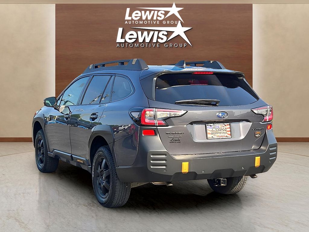 Used 2025 Subaru Outback For Sale in Farmington, AR