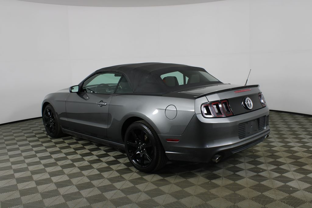 Used 2013 Ford Mustang for sale in 