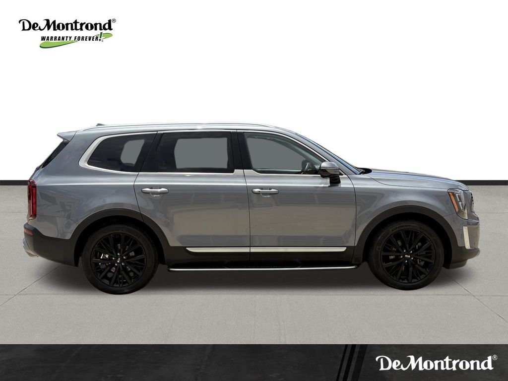 2020 Kia Telluride SX Silver at Bravo Nissan