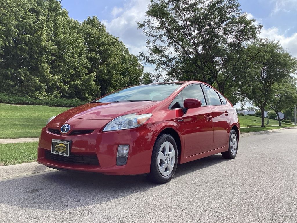 Barcelona Red Metallic 2011 Toyota Prius Hatchback Front-Wheel Drive Continuously Variable Transmission