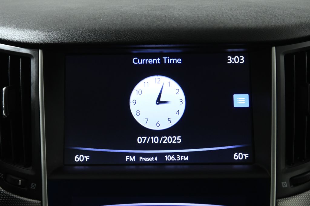 Thumbnail: 2016 INFINITI Q50 - 21