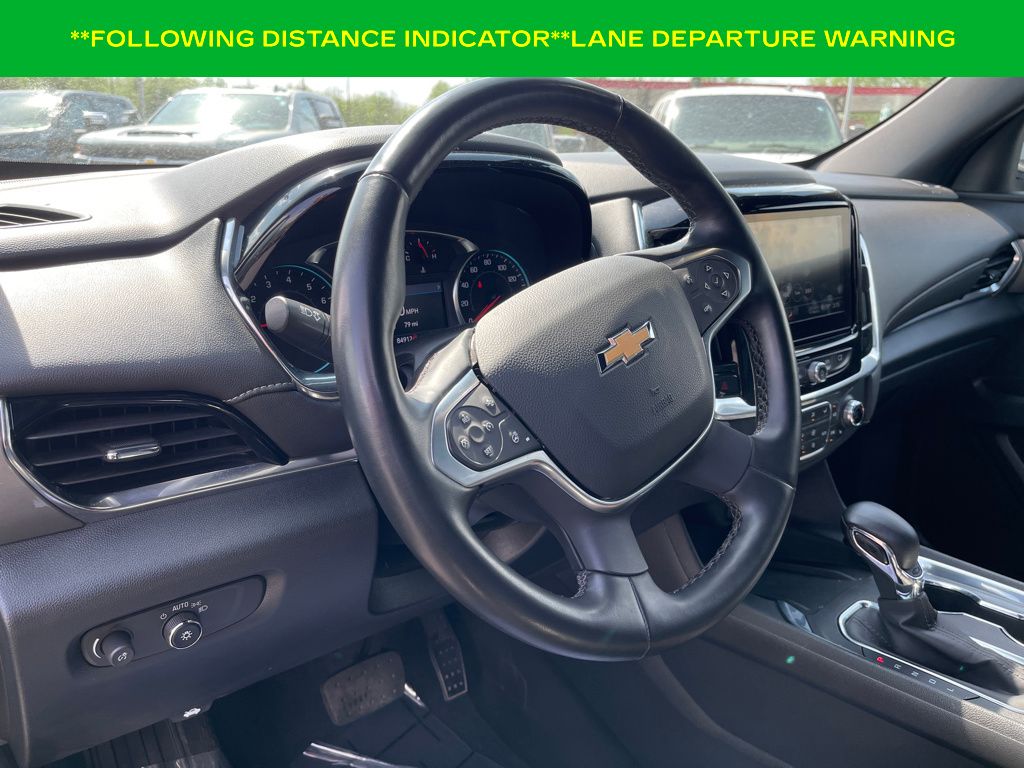 used 2023 Chevrolet Traverse car, priced at $28,000