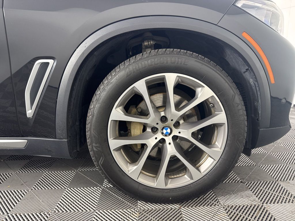 Thumbnail: 2019 BMW X5 - 12