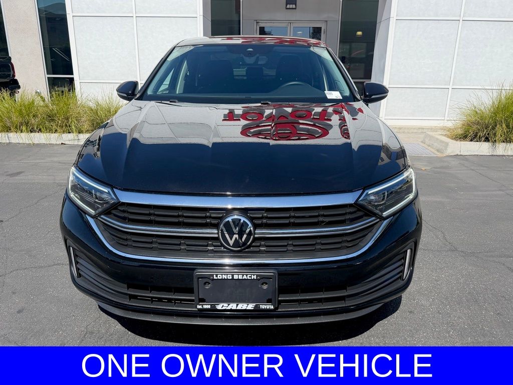 Used 2024 Volkswagen Jetta Sedan