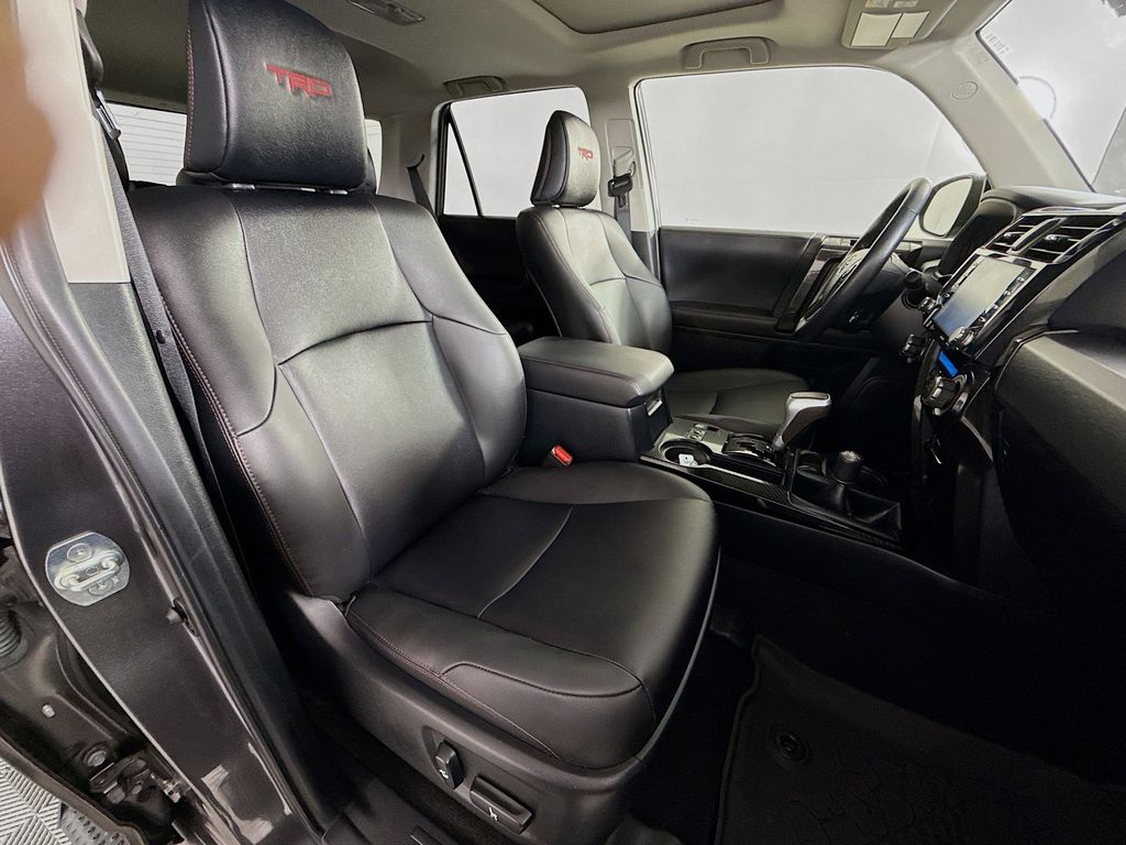 Thumbnail: 2023 Toyota 4Runner - 29