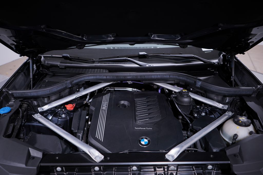 Thumbnail: 2022 BMW X5 - 24