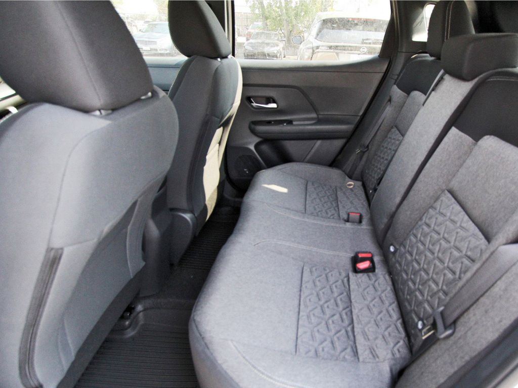2026 Nissan Kicks SV - 6