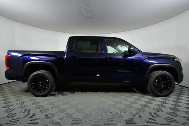2026 Toyota Tundra SR5 - Photo 15