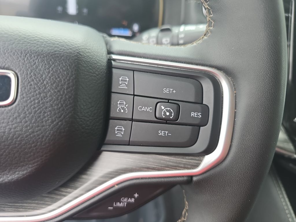 Used 2024 Jeep Wagoneer SUV