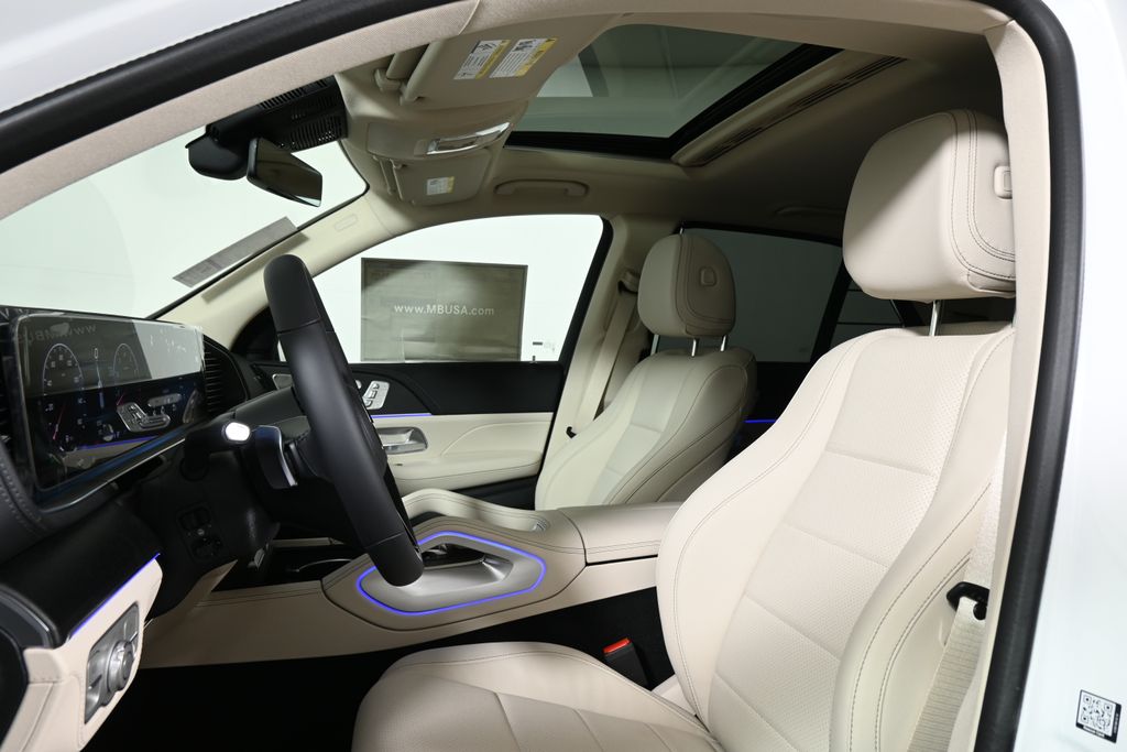 Thumbnail: 2026 Mercedes-Benz GLE - 13