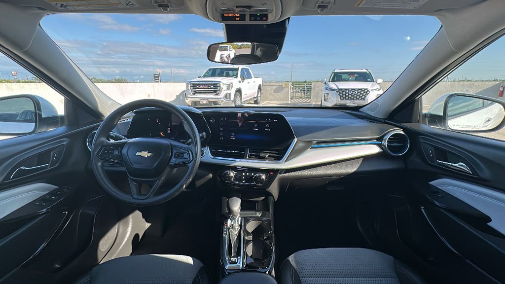 2025 Chevrolet Trax LT White at Classic Chevrolet Galveston