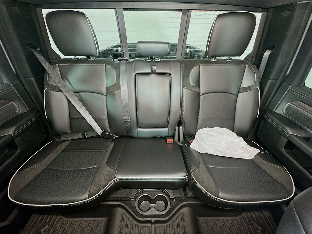 New 2026 Silver Ram Laramie Night 12in Dually image 10