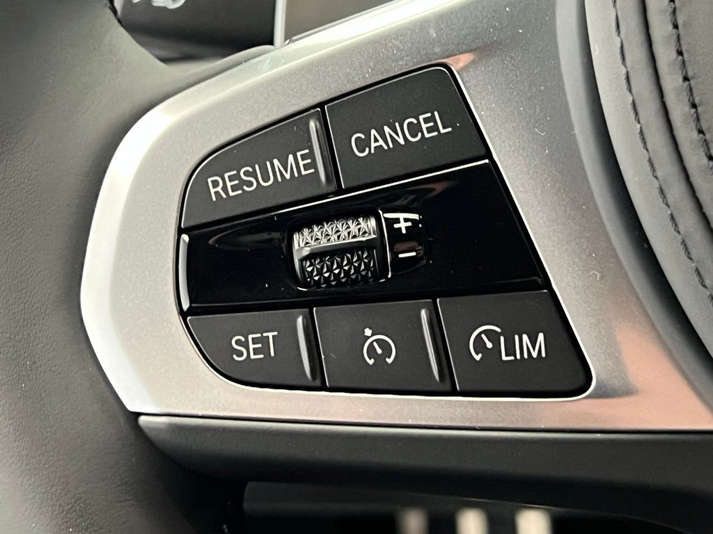 Thumbnail: 2026 BMW Z4 - 21