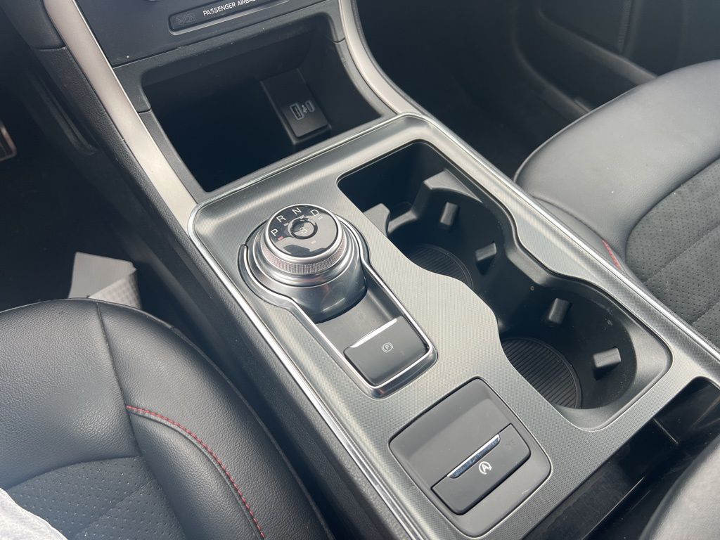 2022 Ford Edge