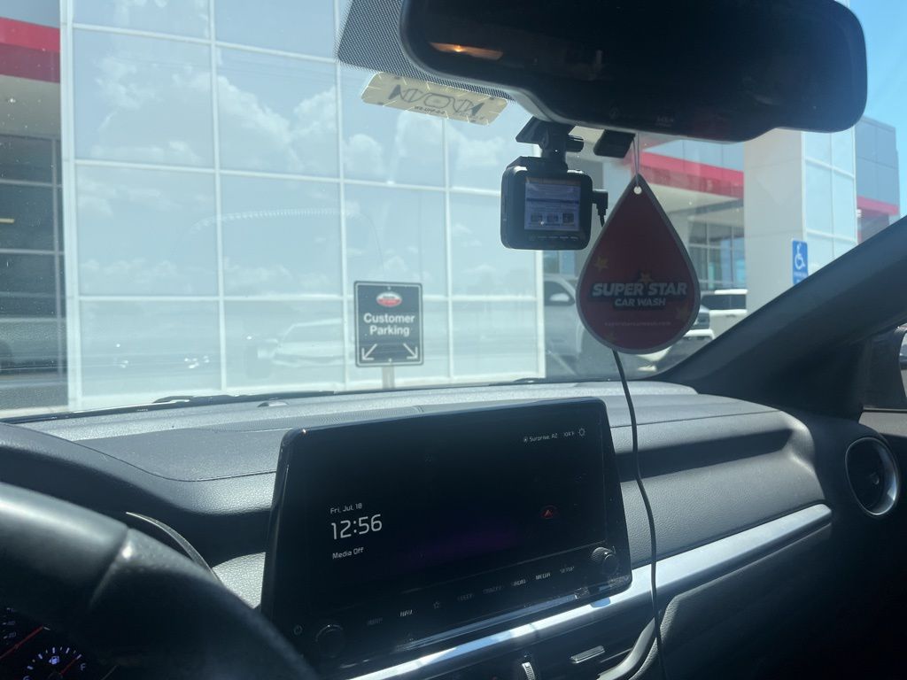 Thumbnail: 2024 Kia Forte - 5