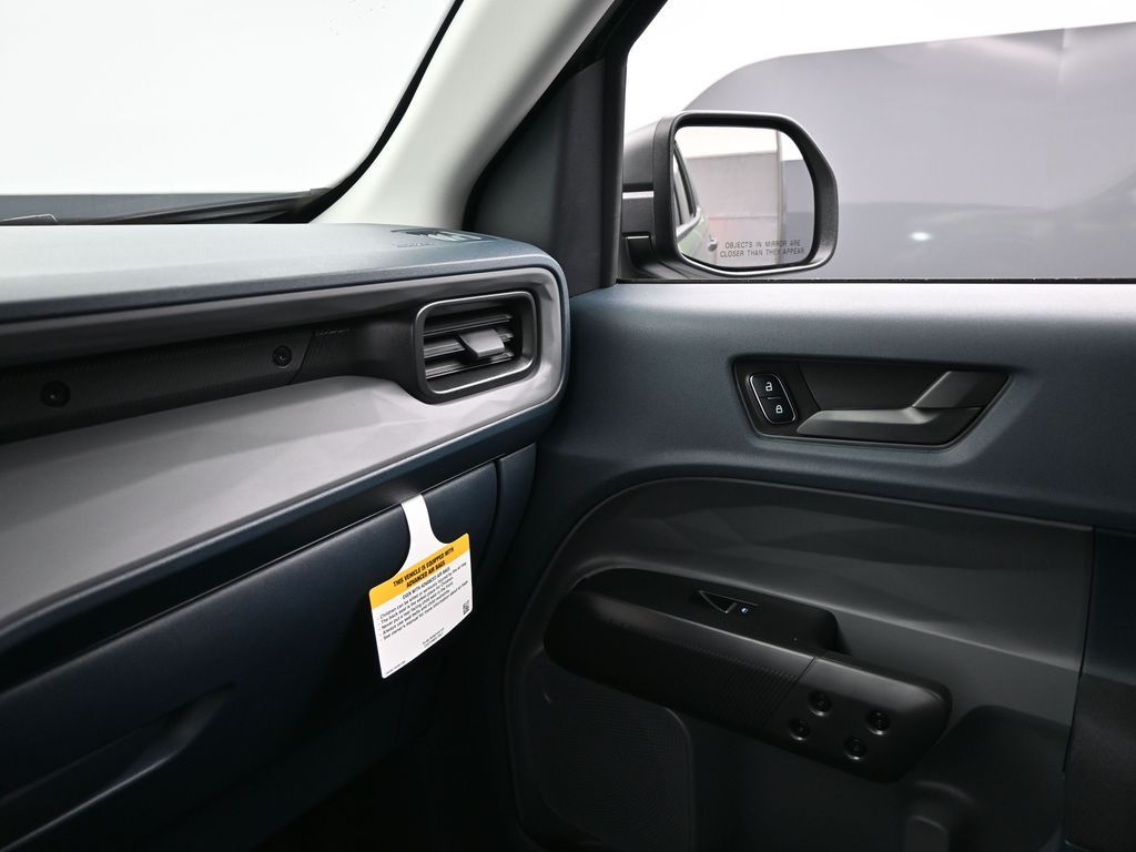 2025 Ford Maverick XL photo 17
