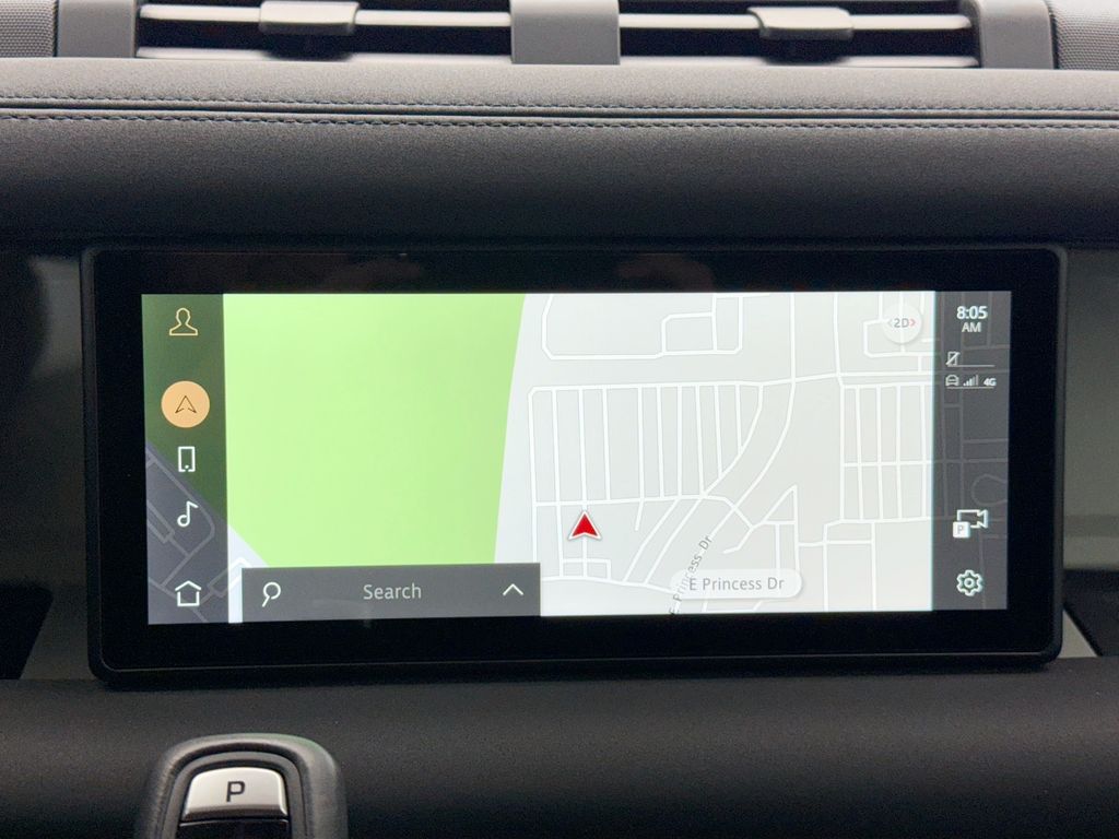 Thumbnail: 2023 Land Rover Defender - 17