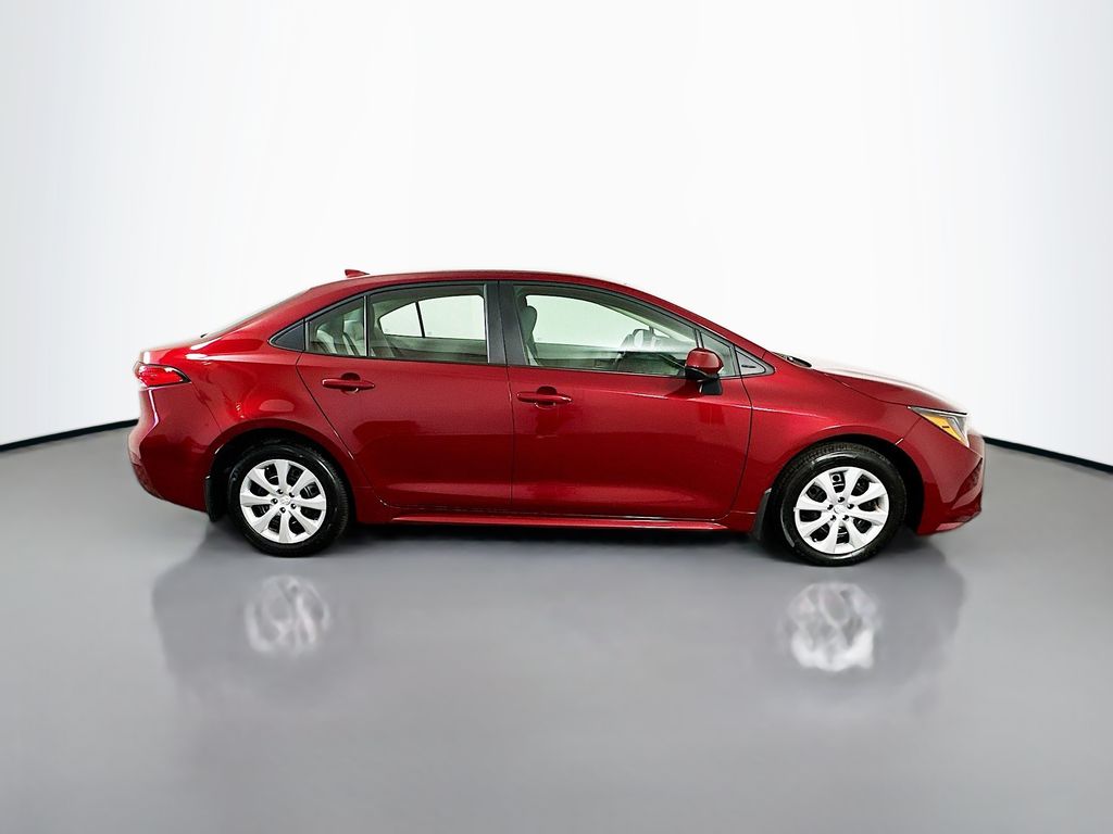 Thumbnail: 2025 Toyota Corolla - 4