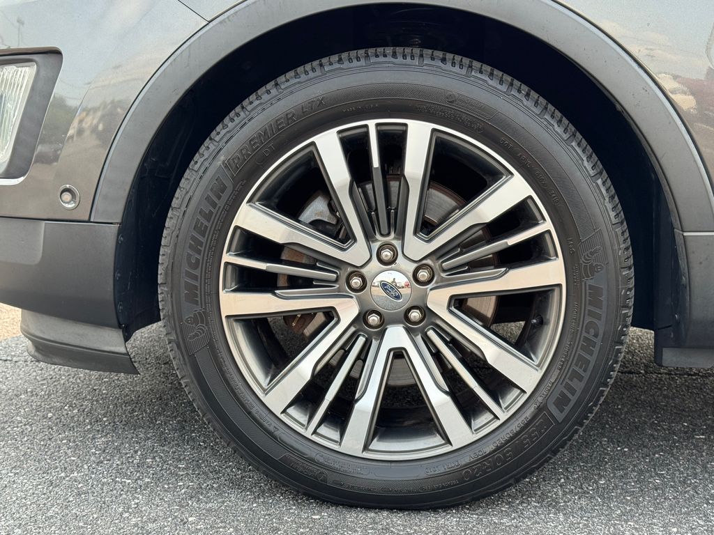 2016 Ford Explorer Platinum
