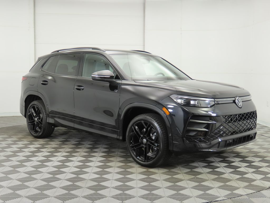 2025 Volkswagen Tiguan SE R-Line Black 4