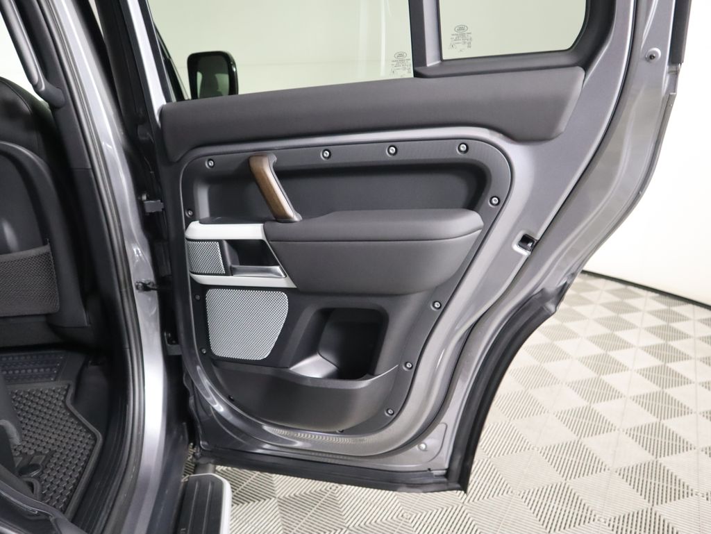 Thumbnail: 2024 Land Rover Defender - 28