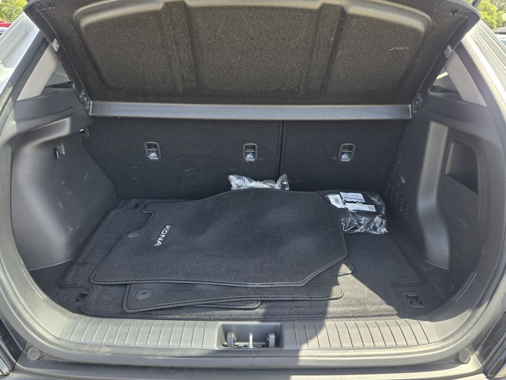 2023 Hyundai Kona - $19,599