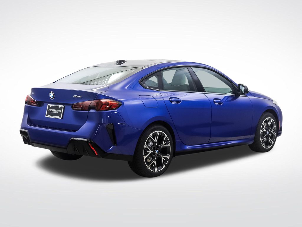 Thumbnail: 2026 BMW 2 Series - 4