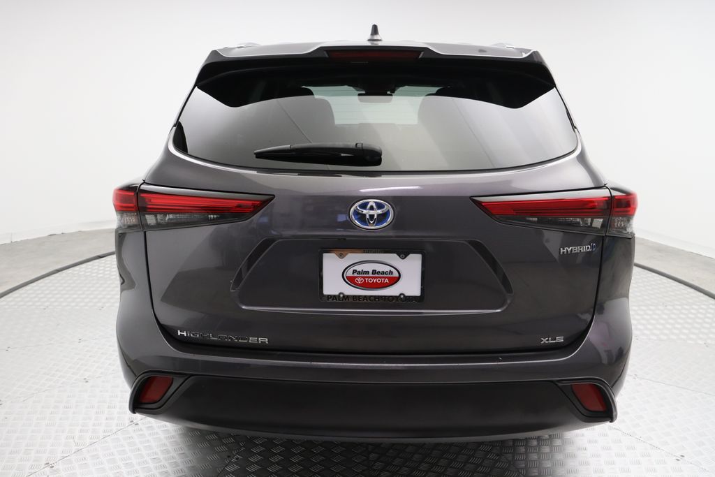 2021 Toyota Highlander XLE 10