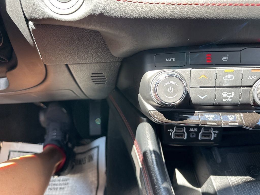 2024 White Knuckle Clearcoat Dodge Durango R/T RWD SUV