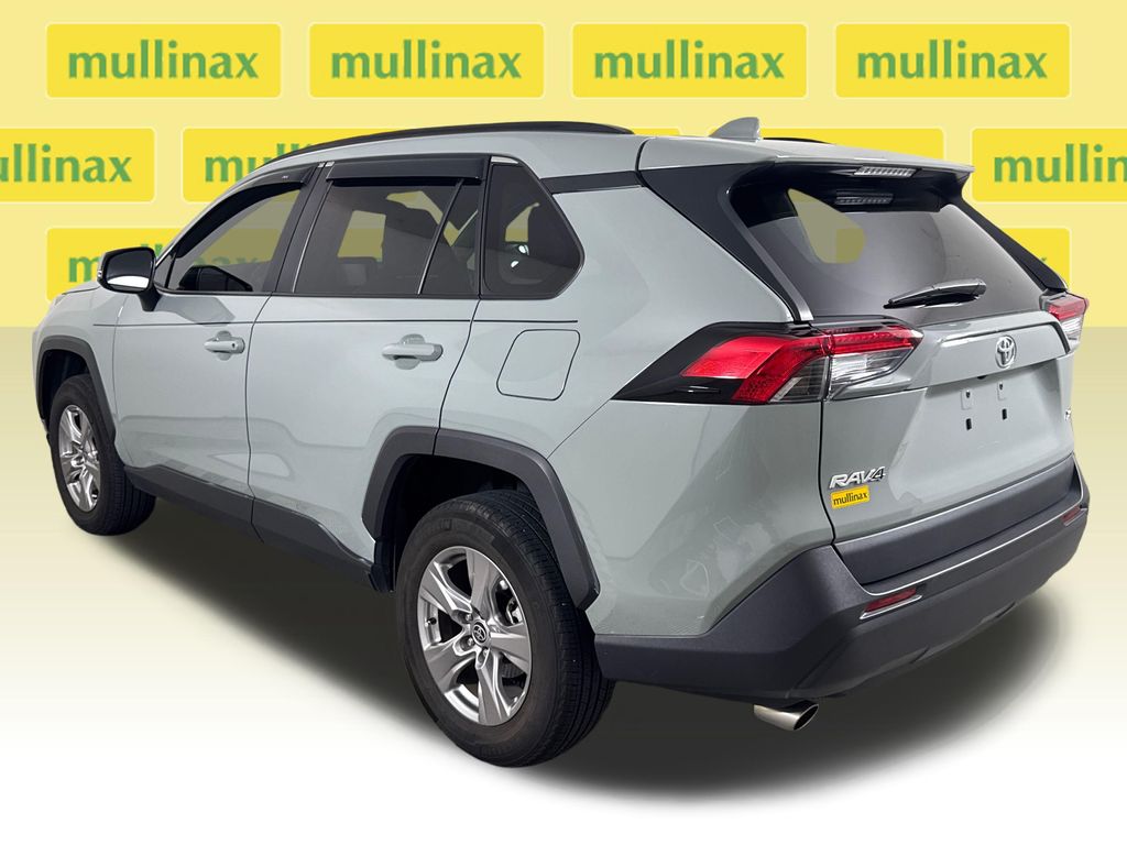 2022 Lunar Rock Toyota RAV4 XLE FWD SUV