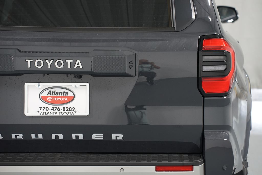 Thumbnail: 2025 Toyota 4Runner - 11