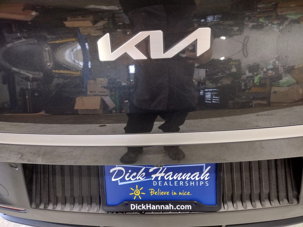 2024 Kia EV6 Light