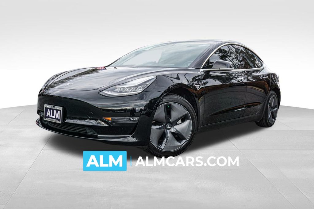 2019 Tesla Model 3 Mid Range's photo