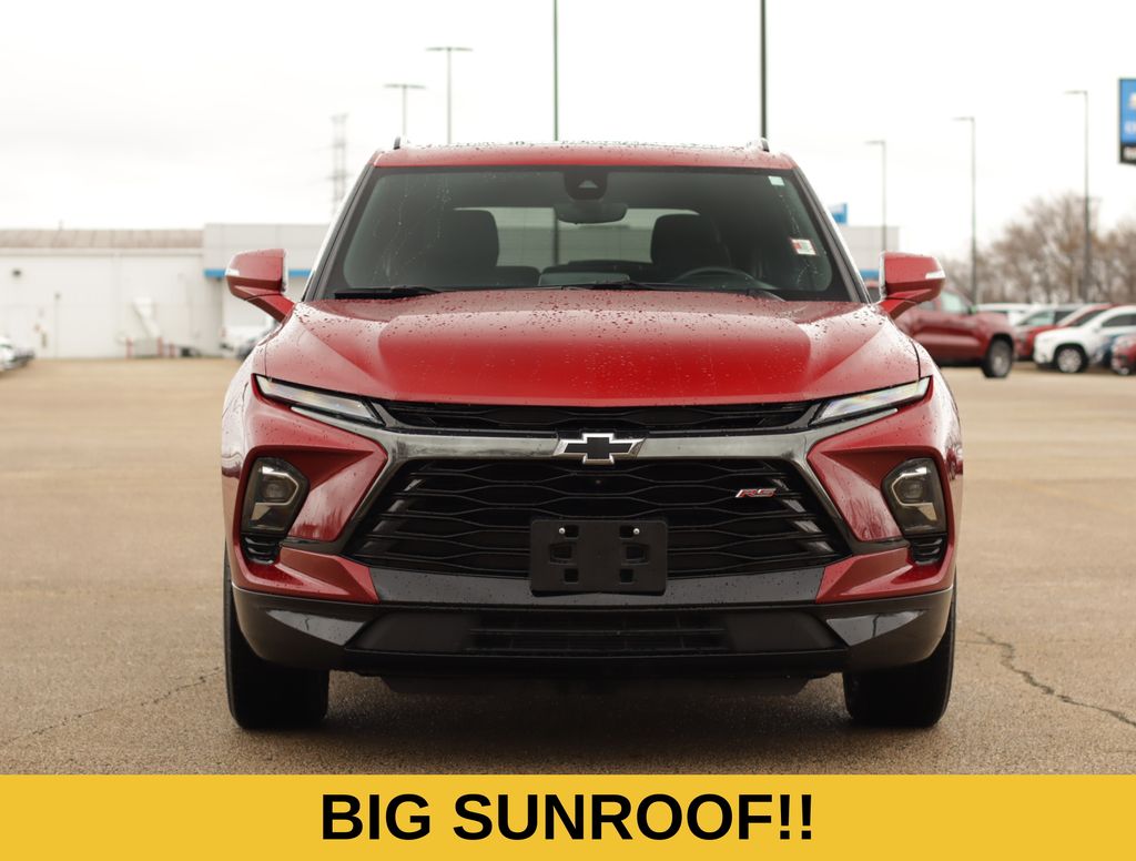 View vehicle photo 2