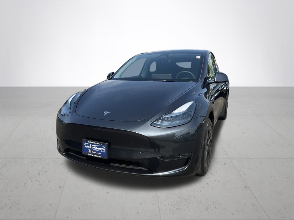 2025 Tesla Model Y Long Range
