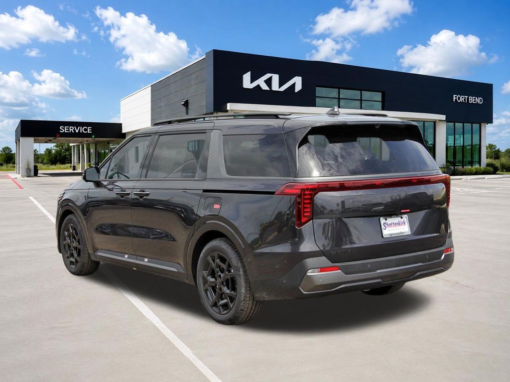 New 2026 Kia Carnival MPV Van