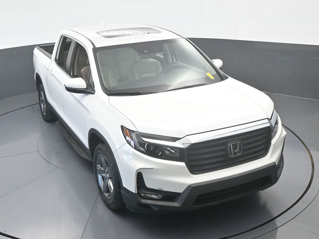 Used 2023 Platinum White Pearl Honda RTL image 60