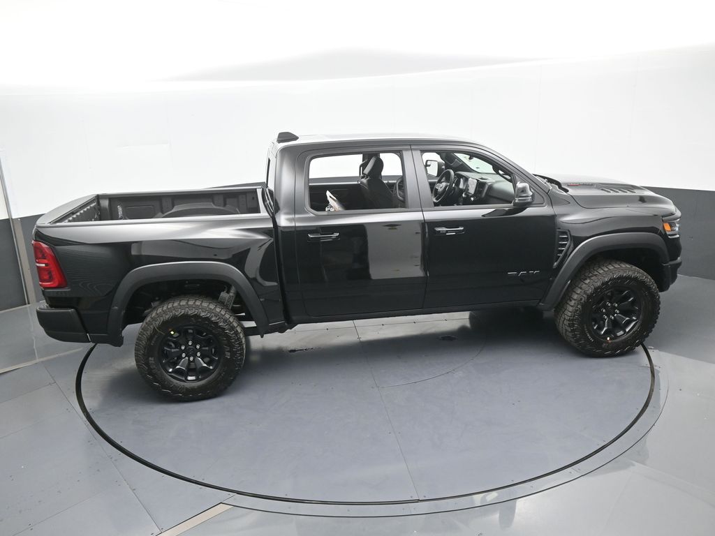 New 2026 Diamond Black Crystal Pearlcoat Ram RHO image 50