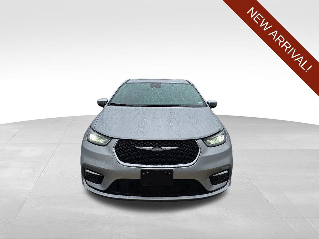 Used 2023 Chrysler Pacifica Hybrid For Sale in Fort Wayne, IN
