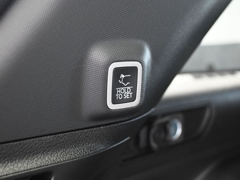 New 2025 Silver Zynith Jeep Limited image 35