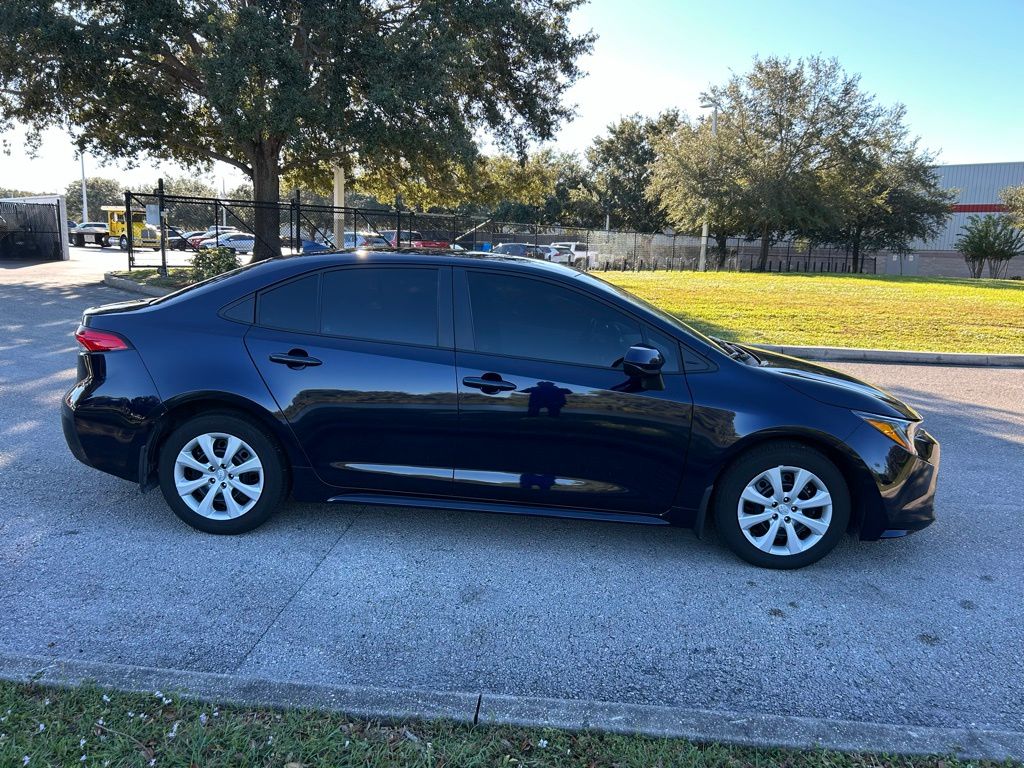 Thumbnail: 2025 Toyota Corolla - 6