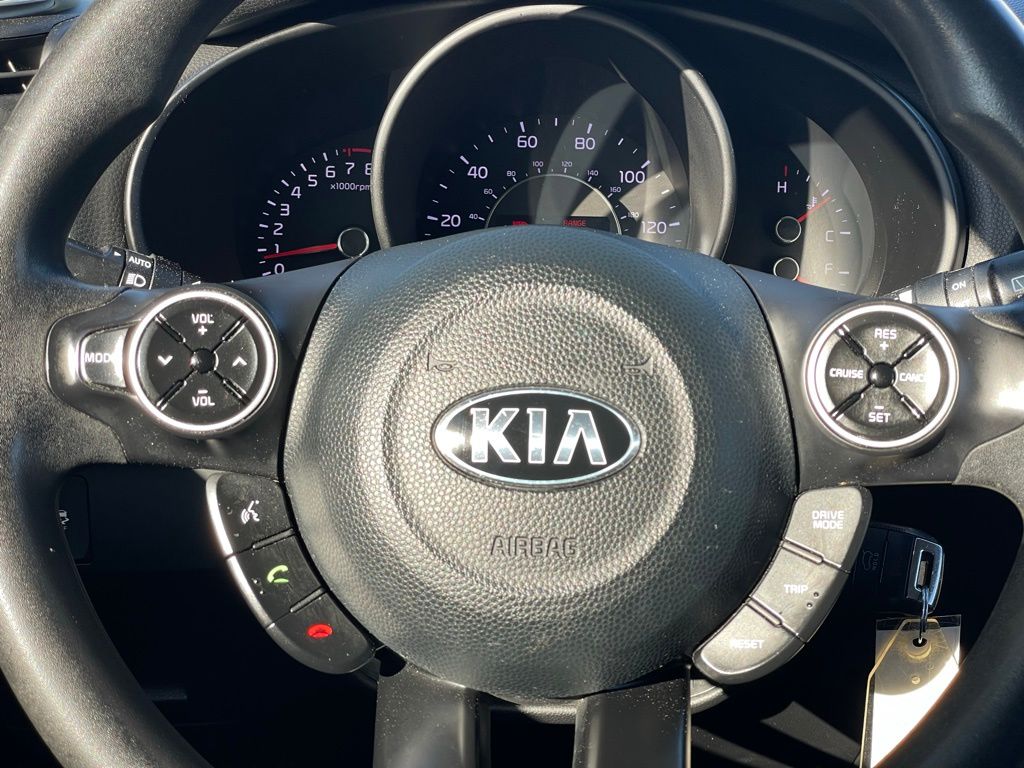 Thumbnail: 2018 Kia Soul - 12