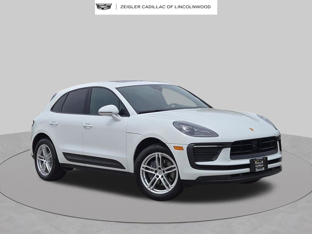 White 2024 Porsche Macan SUV / Crossover All-Wheel Drive 7-Speed Automatic