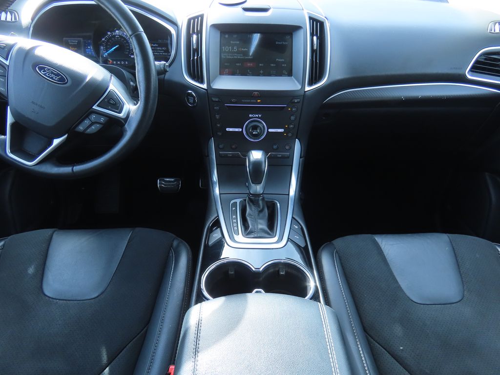 Thumbnail: 2016 Ford Edge - 7