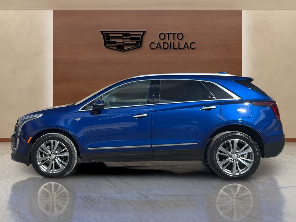 used 2023 Cadillac XT5 car, priced at $35,500