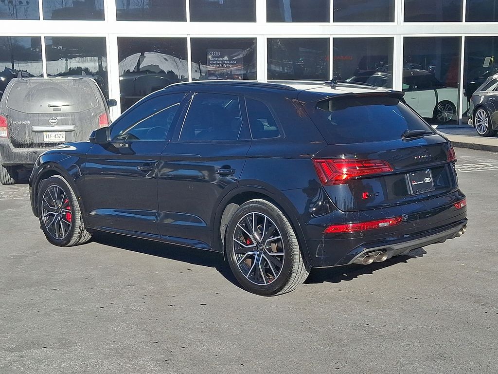 Thumbnail: 2022 Audi SQ5 - 6