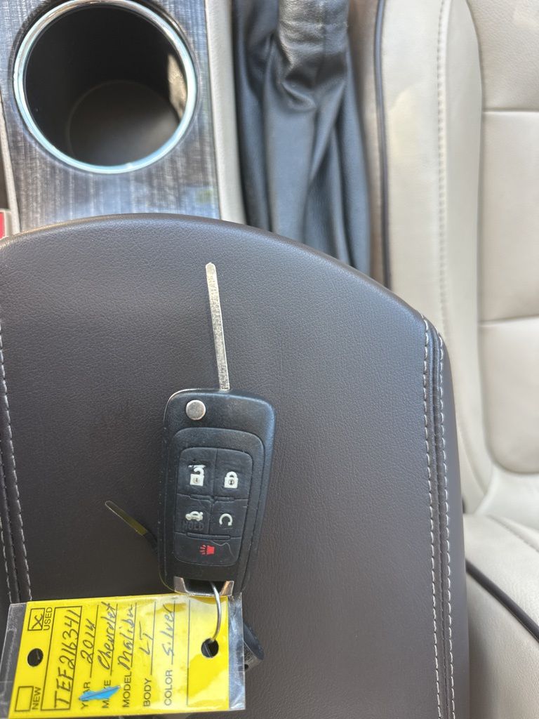 2014 Champagne Silver Metallic Chevrolet Malibu LT FWD Sedan