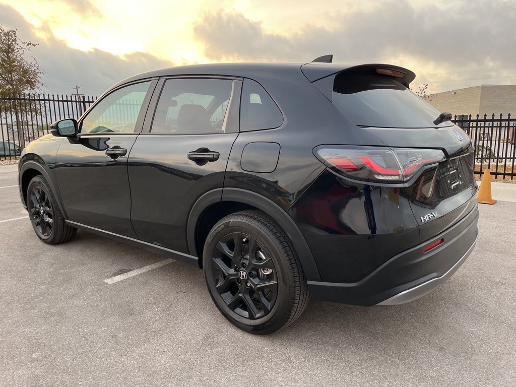 Thumbnail: 2025 Honda HR-V - 5