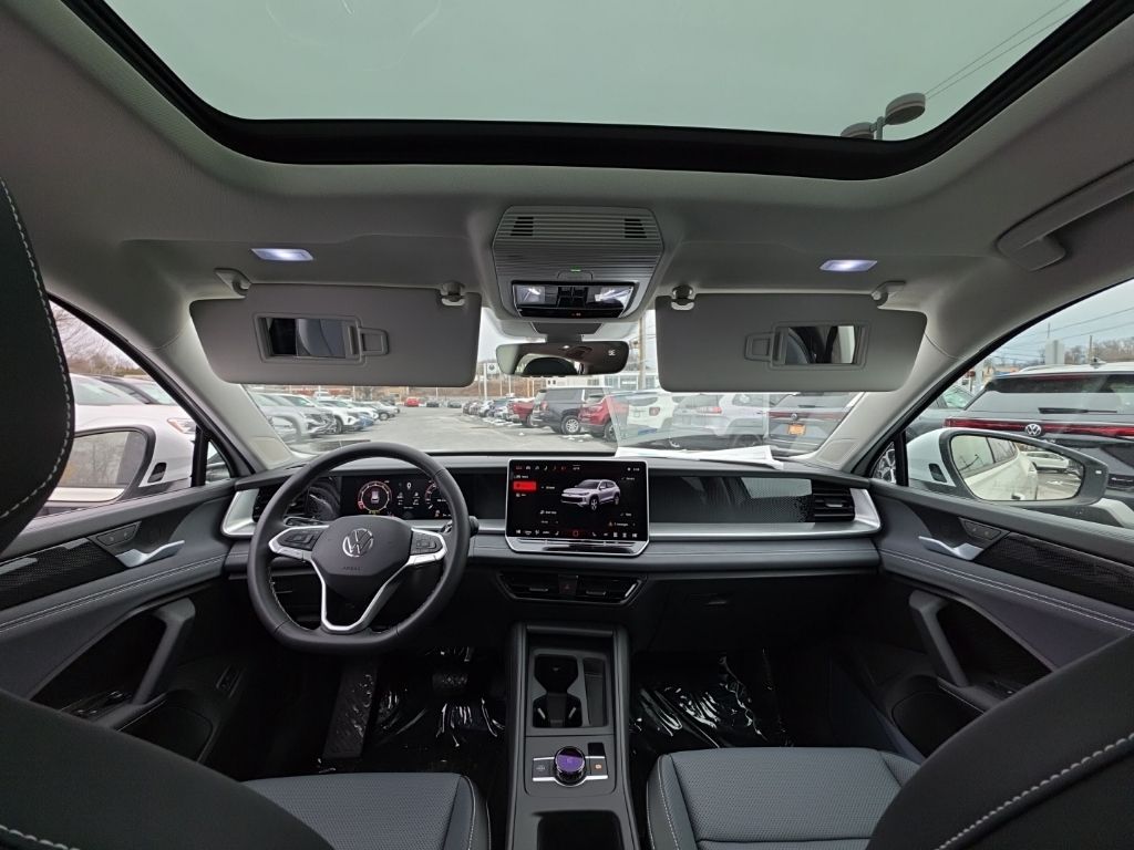 2026 Volkswagen Tiguan 2.0T SE White/off-white at Sutliff Volkswagen