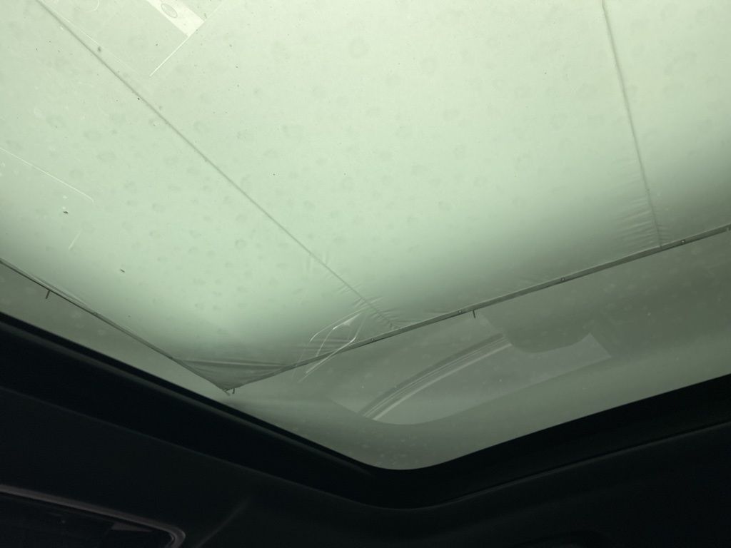 Thumbnail: 2018 Land Rover Range Rover Velar - 28